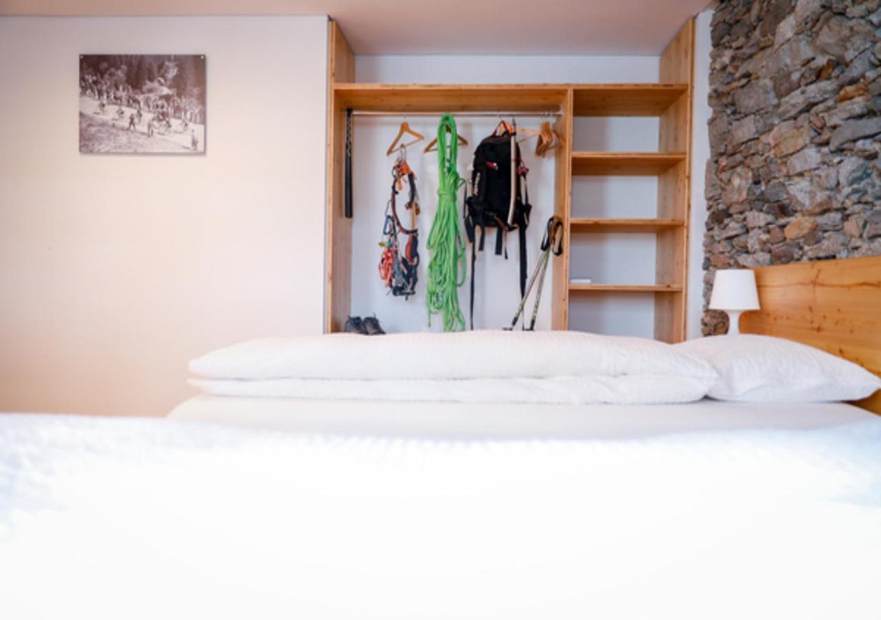 Bed&Bike Tremola San Gottardo Hotel Airolo Exterior foto