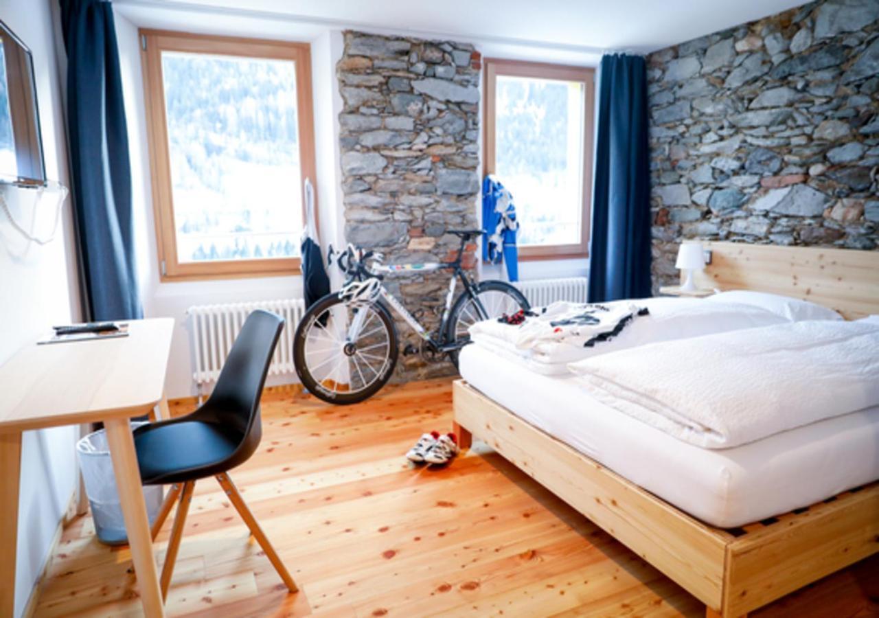 Bed&Bike Tremola San Gottardo Hotel Airolo Exterior foto